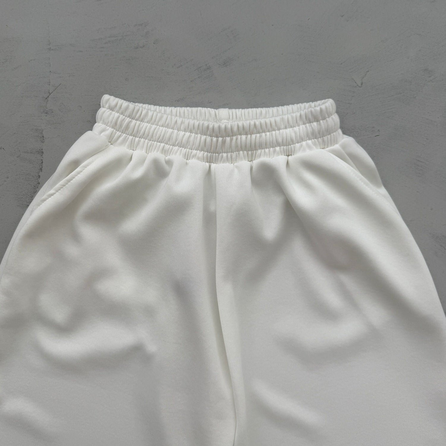 【選べるタイプ】super loose sweat half pants / ivory