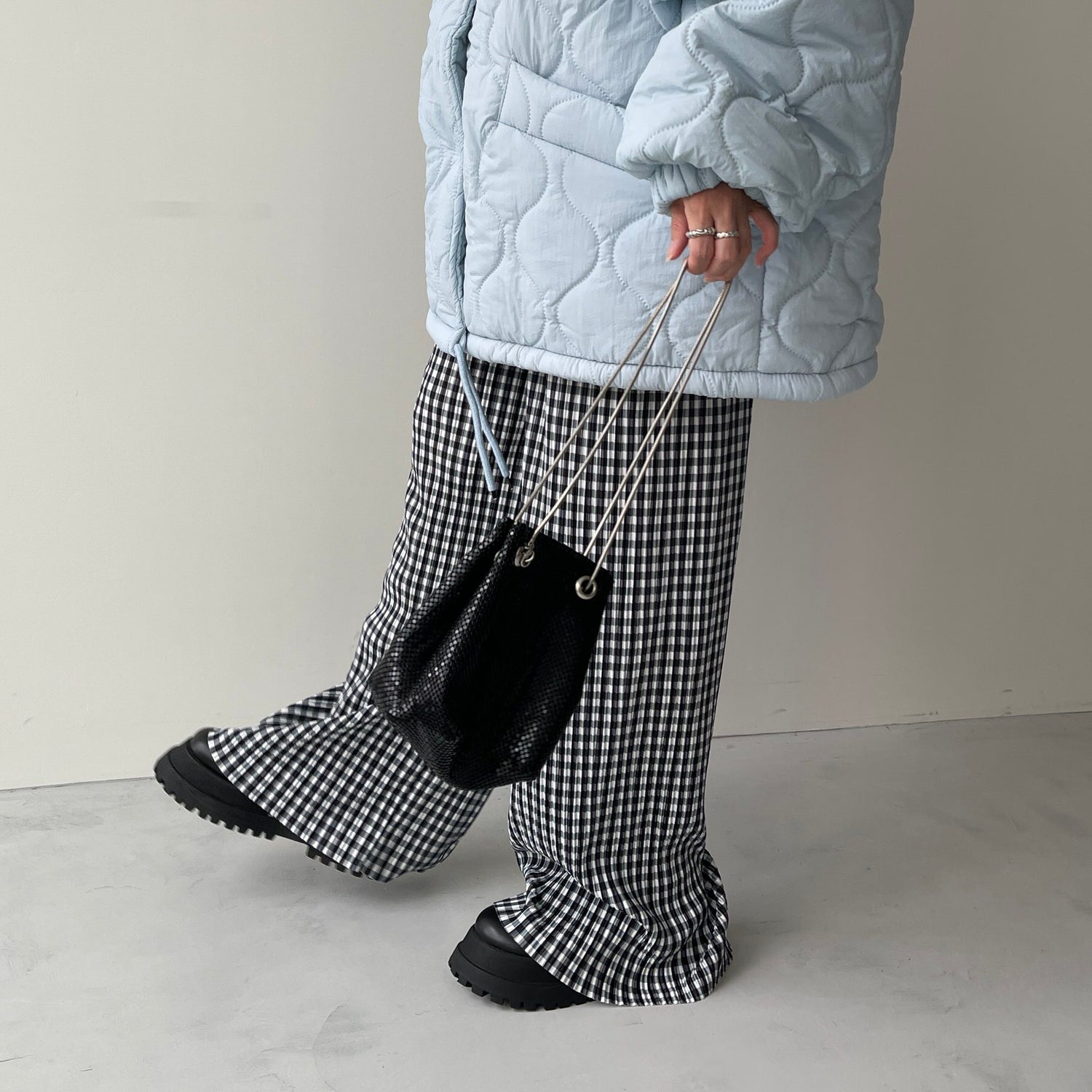 24h CHECK PANTS / black