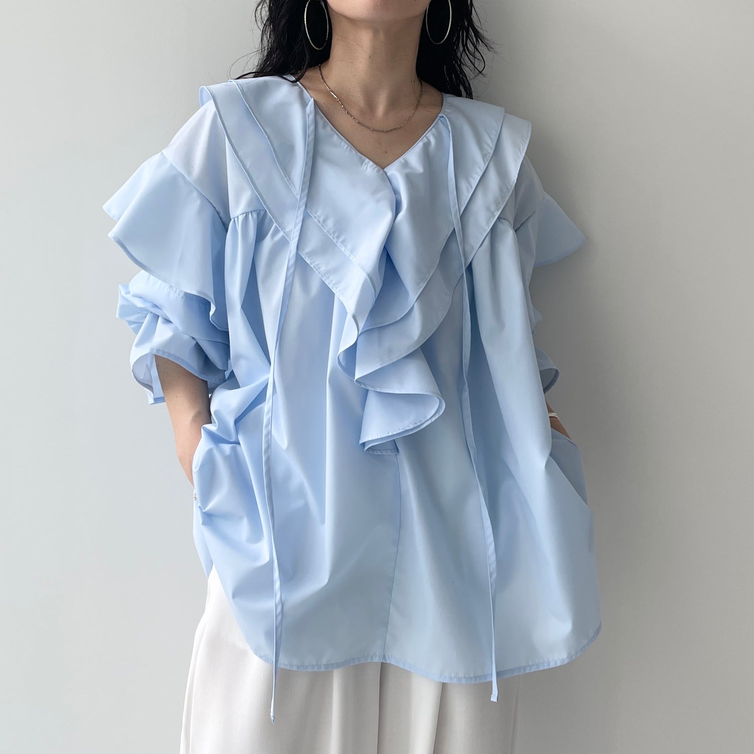 big collar frill blouse / light blue