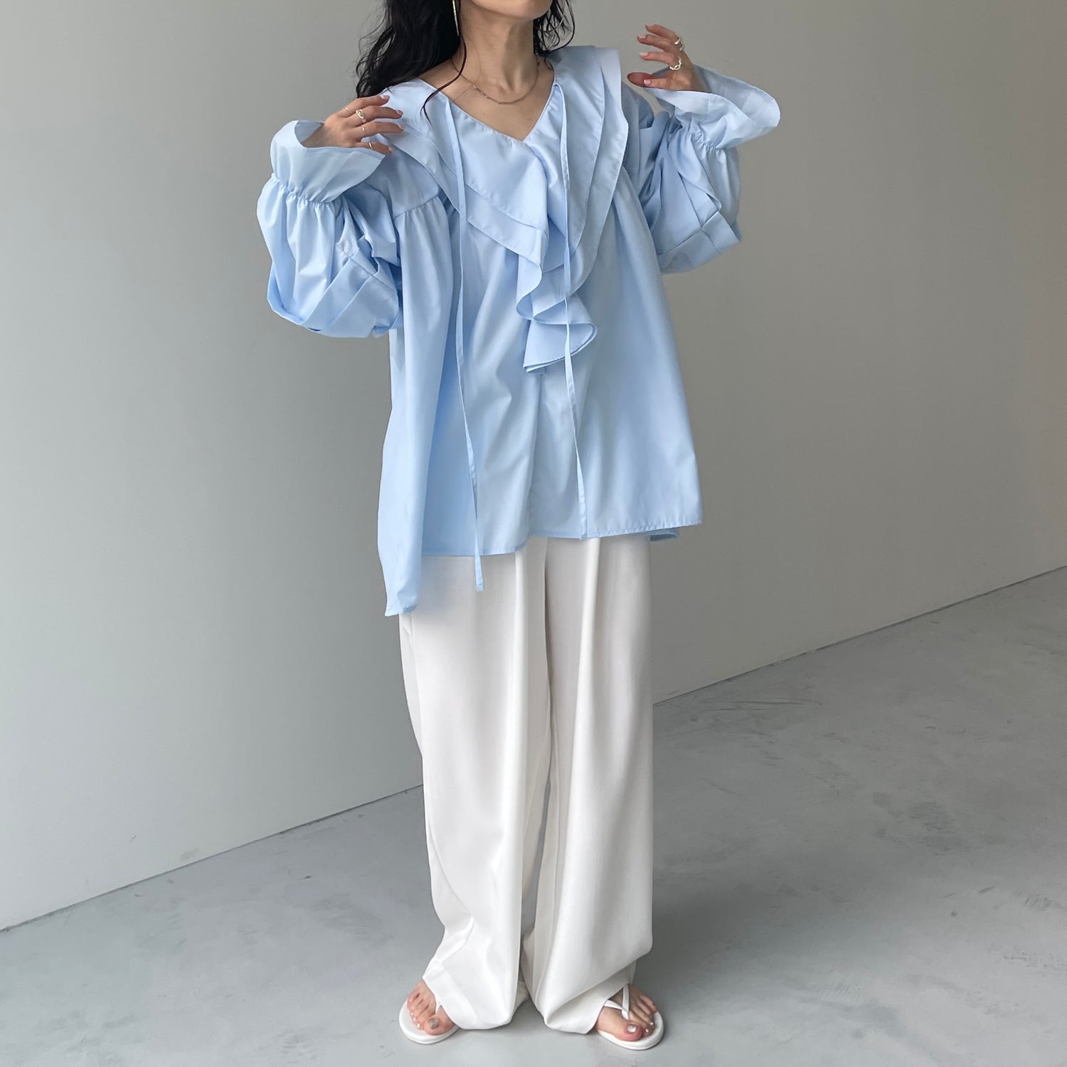 big collar frill blouse / light blue