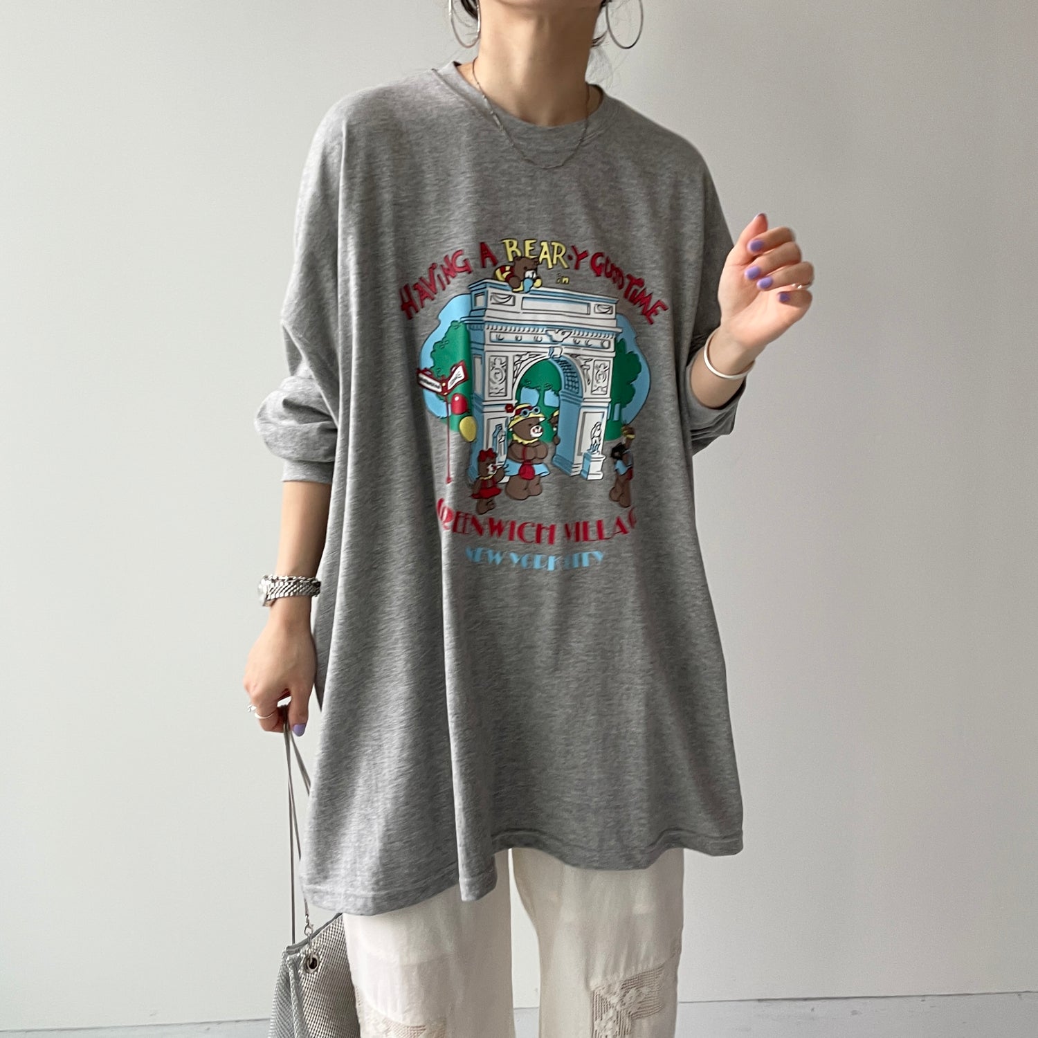 vintage like bear tee / gray