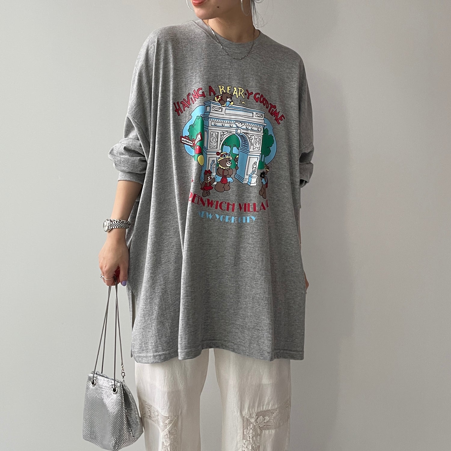 vintage like bear tee / gray