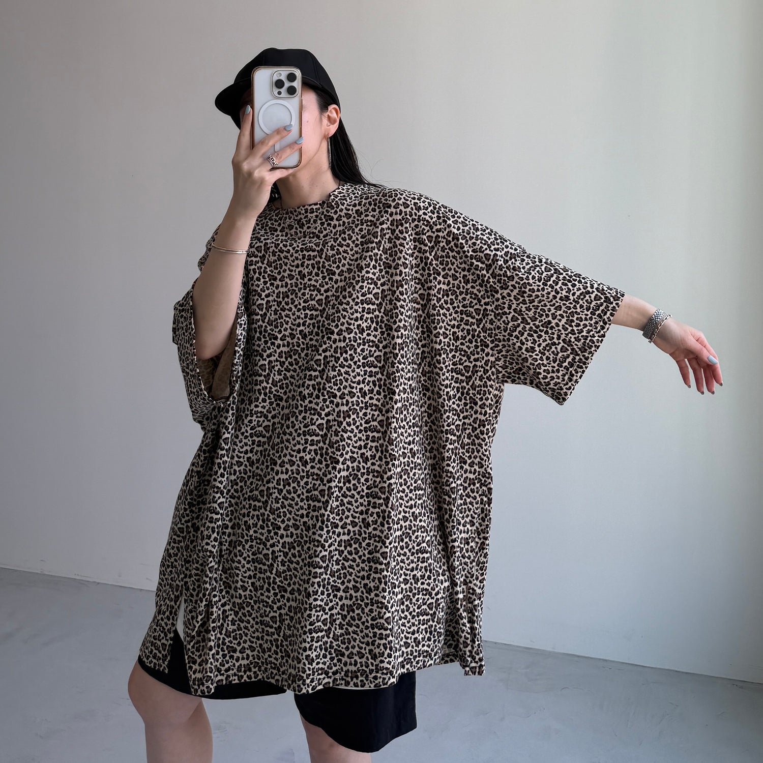 HANSODE LEOPATTEE