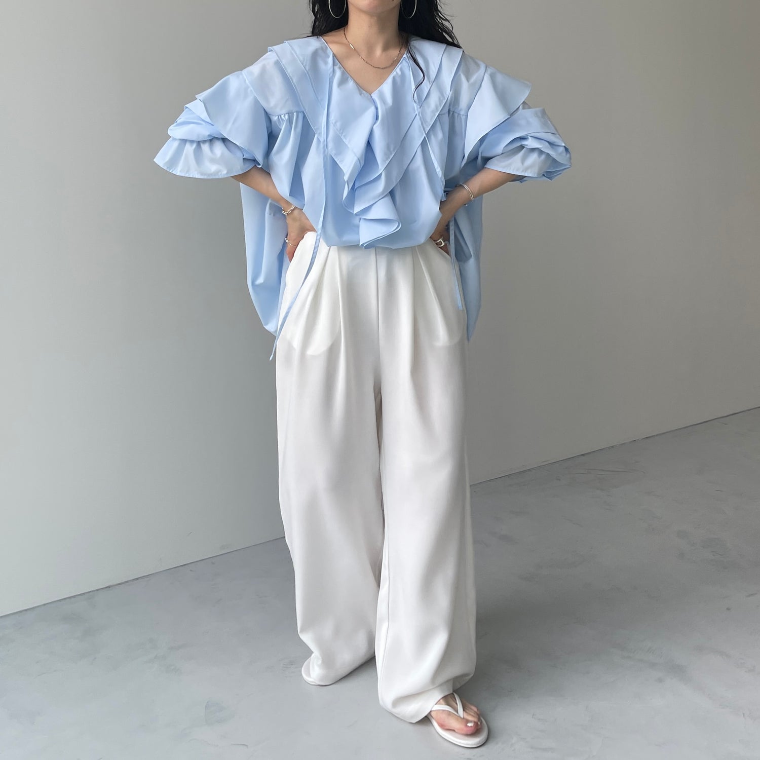 big collar frill blouse / light blue