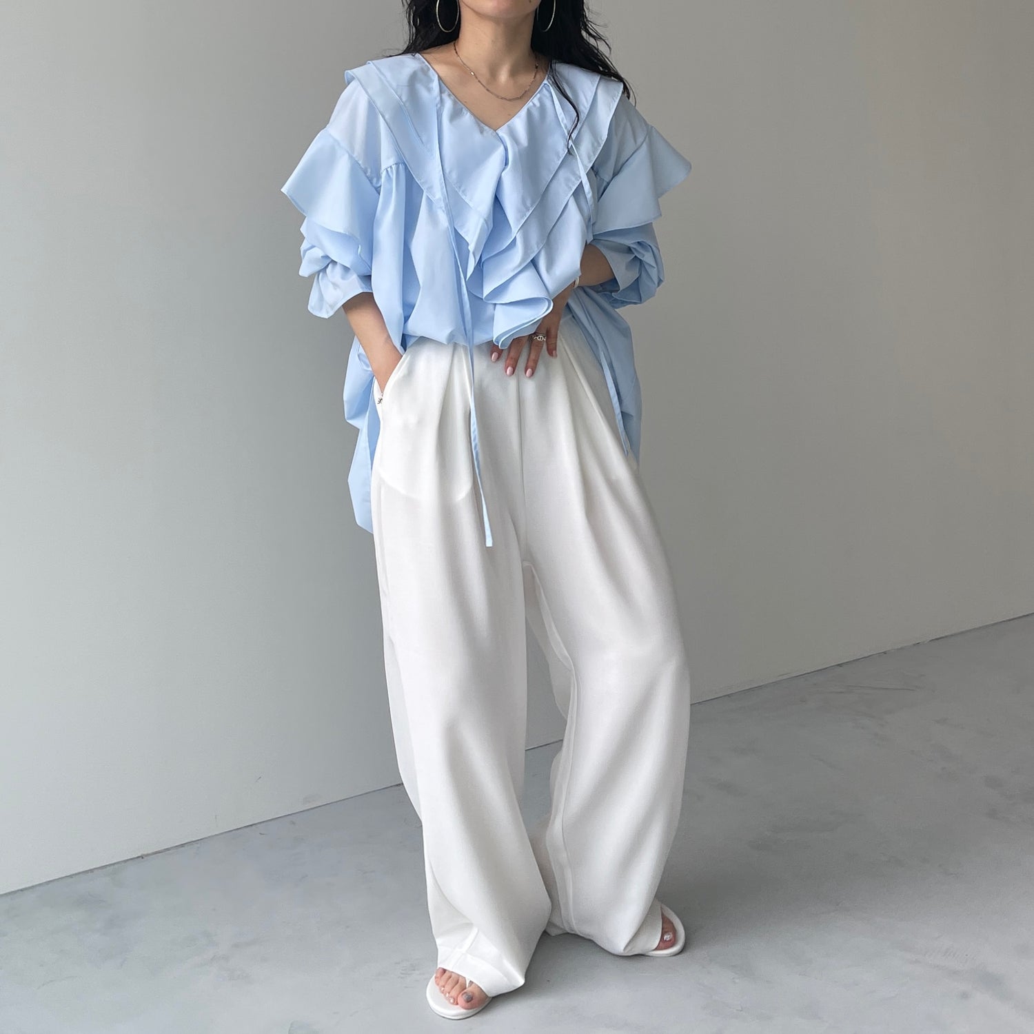 big collar frill blouse / light blue