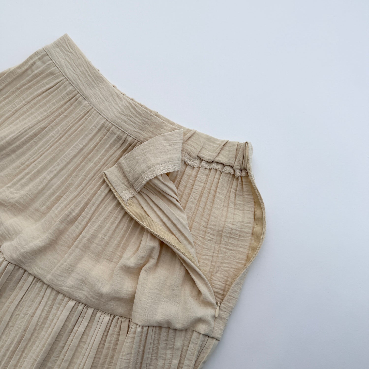 【SAMPLE】gather pleats skirt / beige