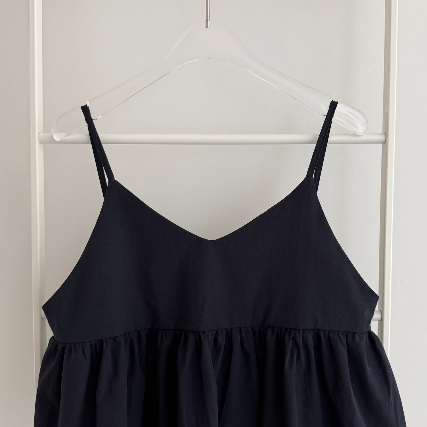 【SAMPLE】gather camisole / navy