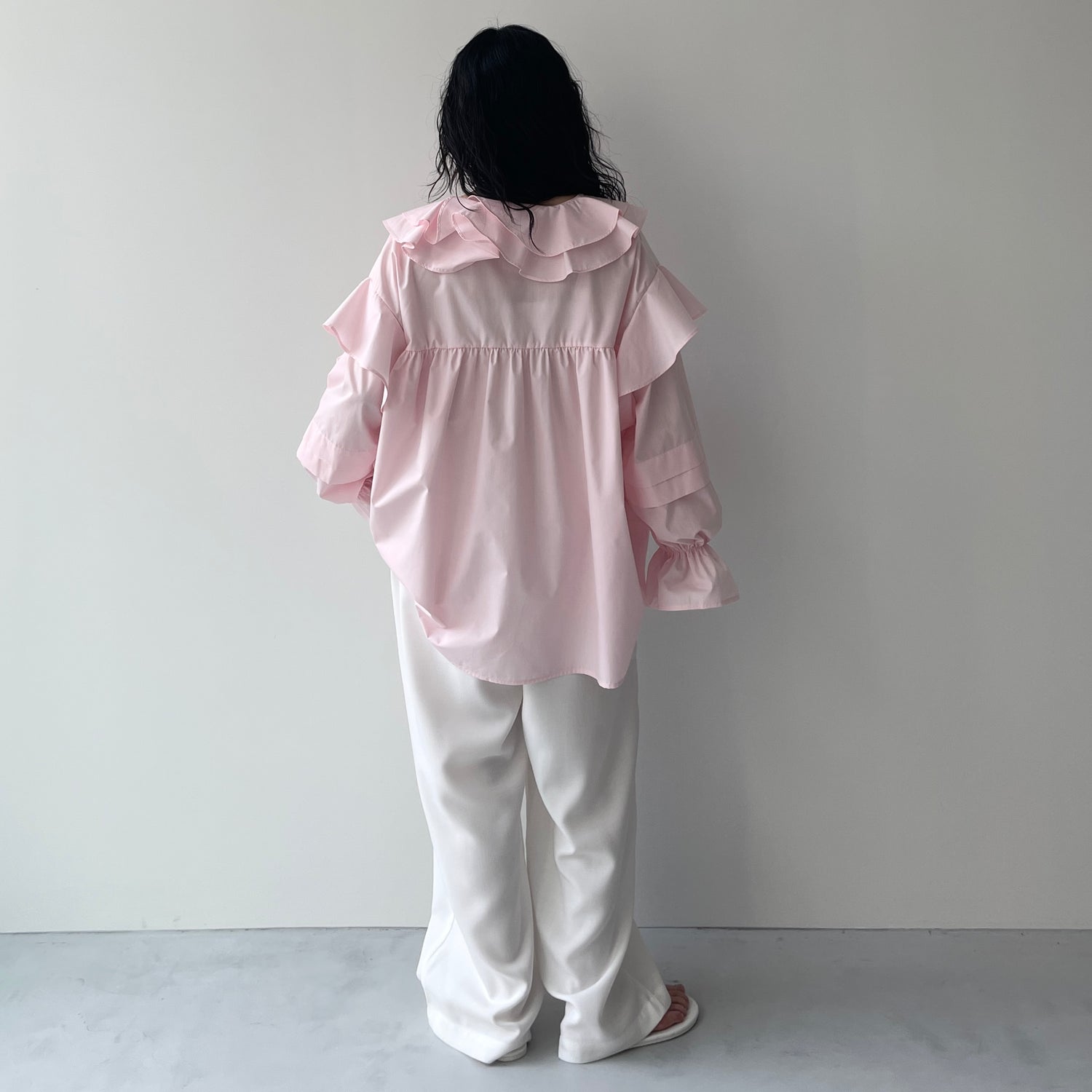 big collar frill blouse / baby pink