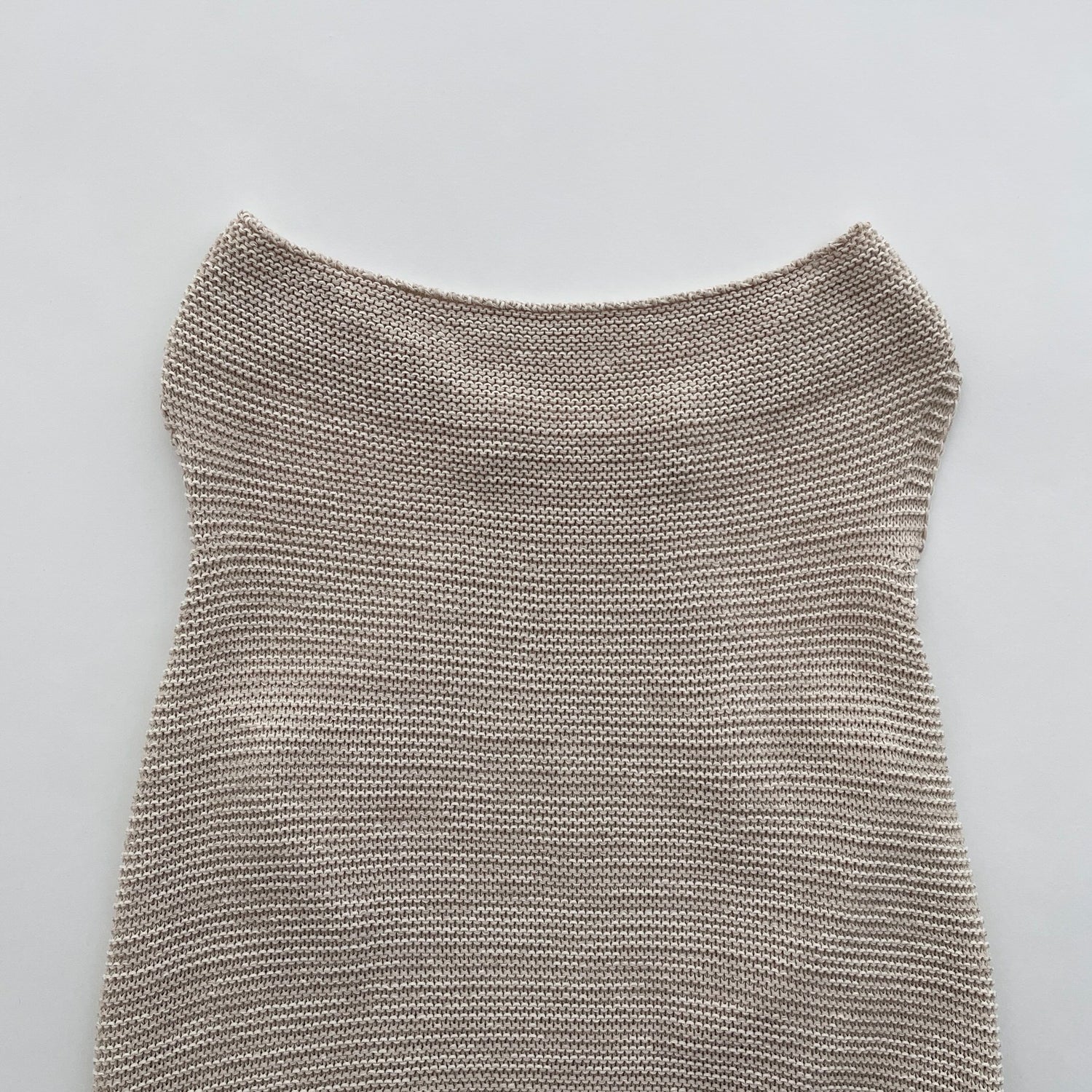 【SAMPLE】no sleeve knit / beige