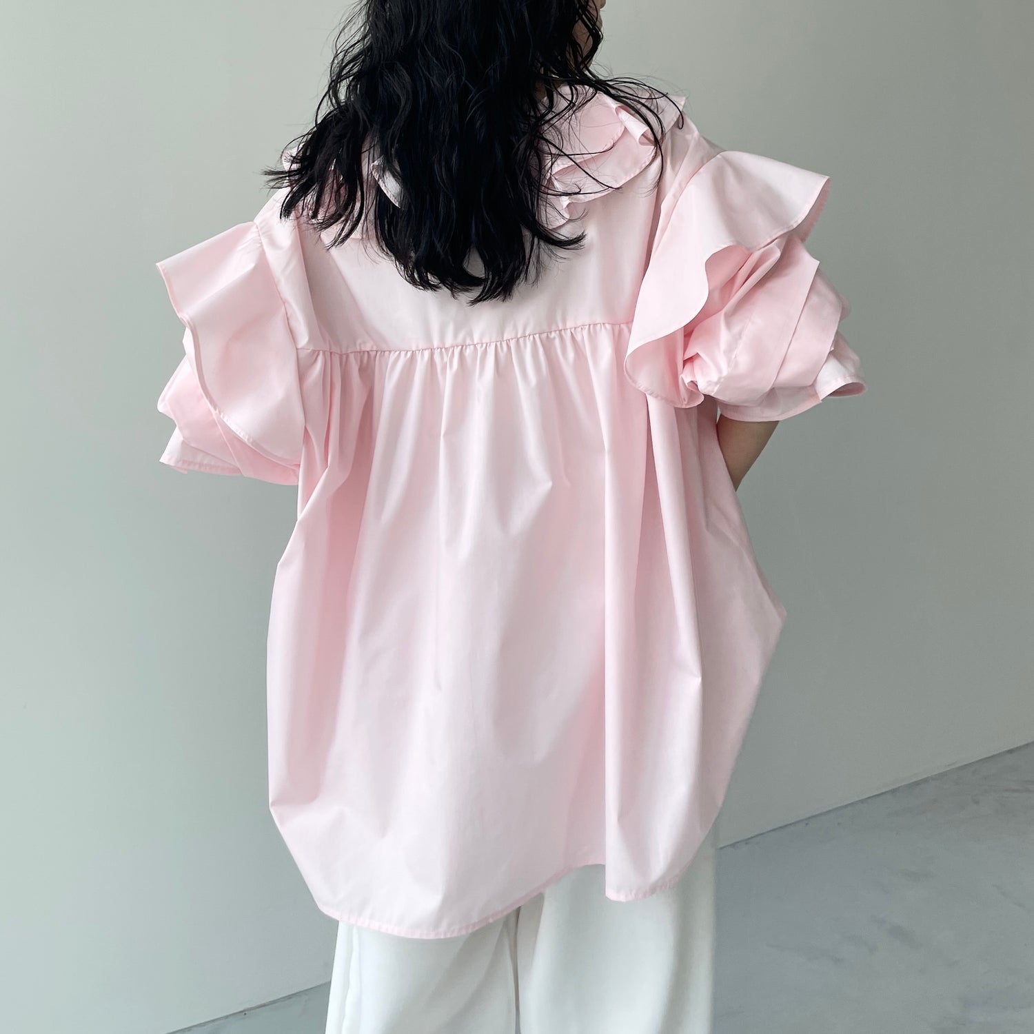 big collar frill blouse / baby pink