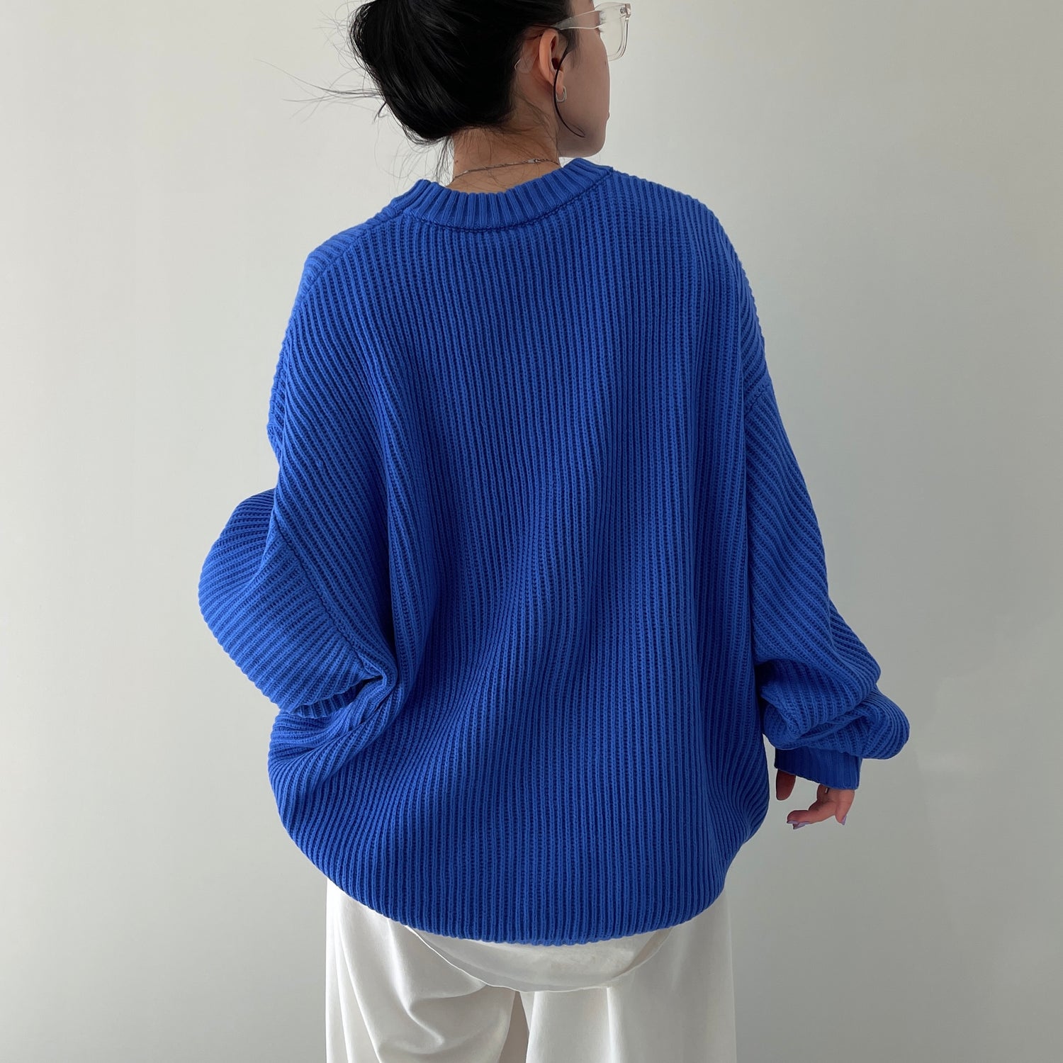 perfect silhouette super over knit / blue