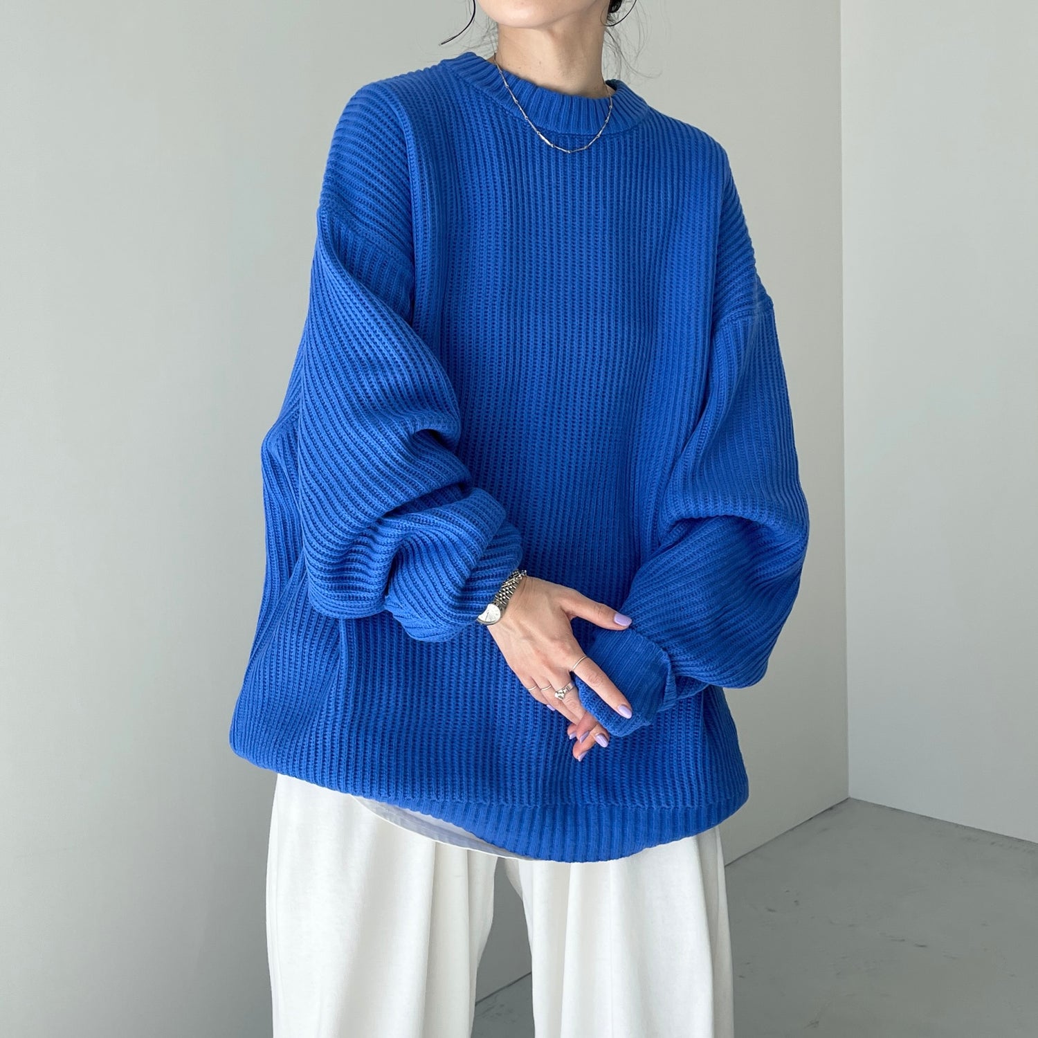 perfect silhouette super over knit / blue