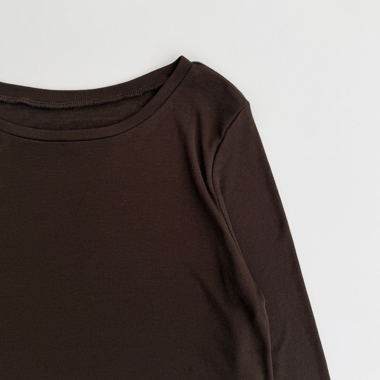 KASANE sheer tee / brown