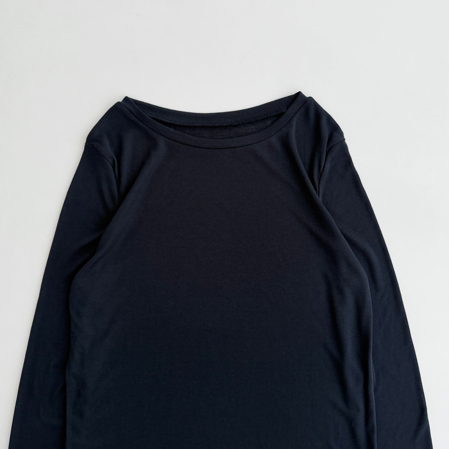 KASANE sheer tee / navy