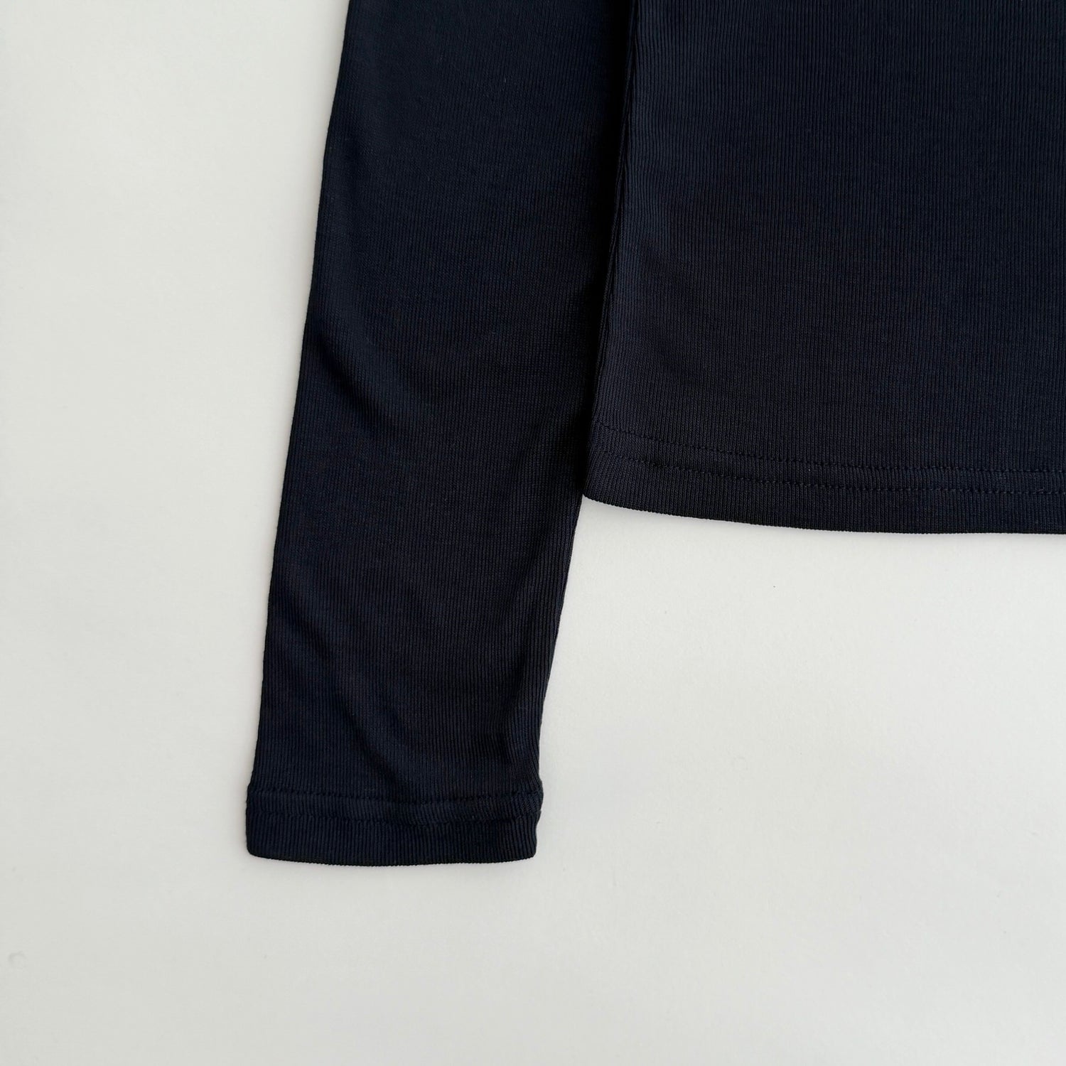KASANE sheer tee / navy