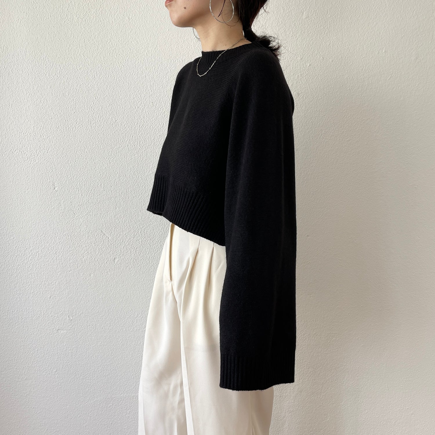 wide sleeve short knit / black