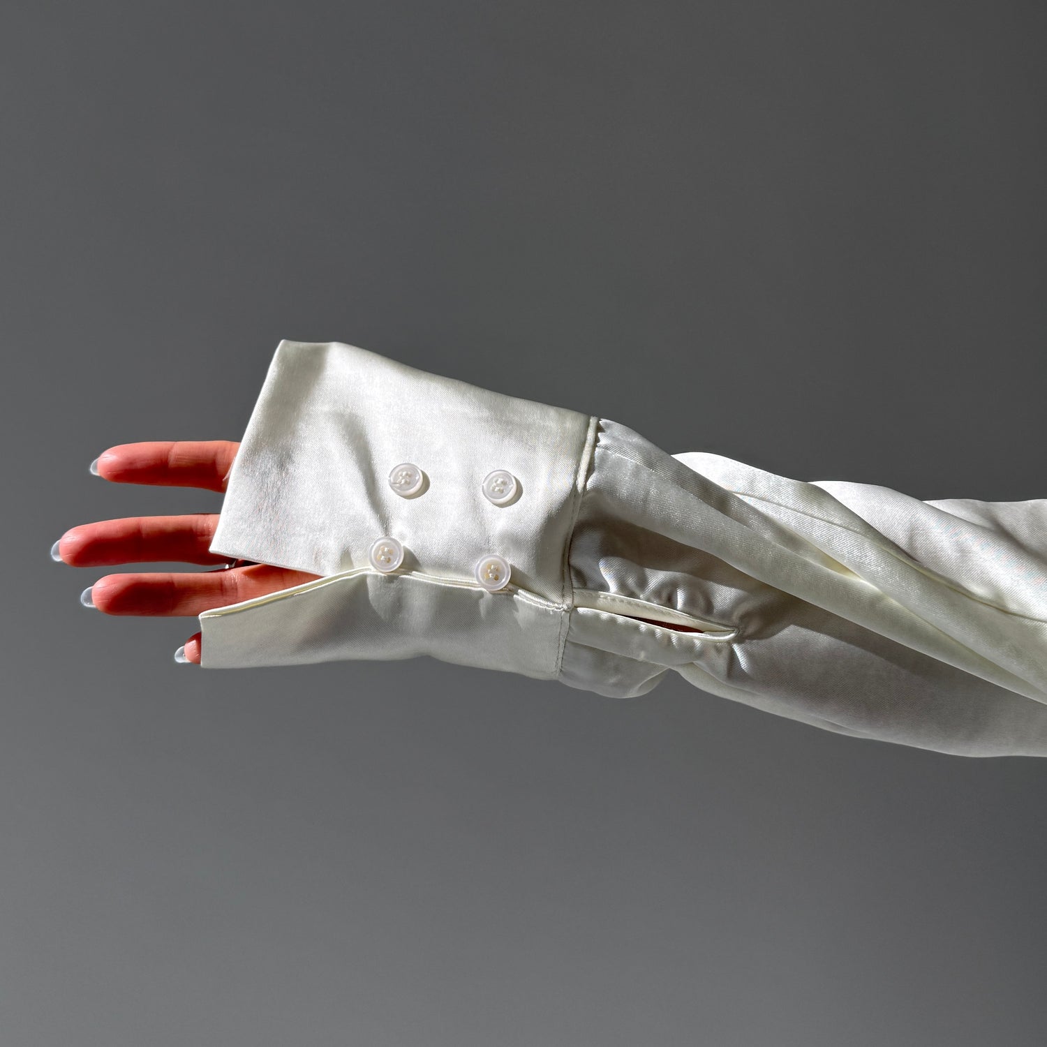 over size no collar mannish satin shirt / ivory