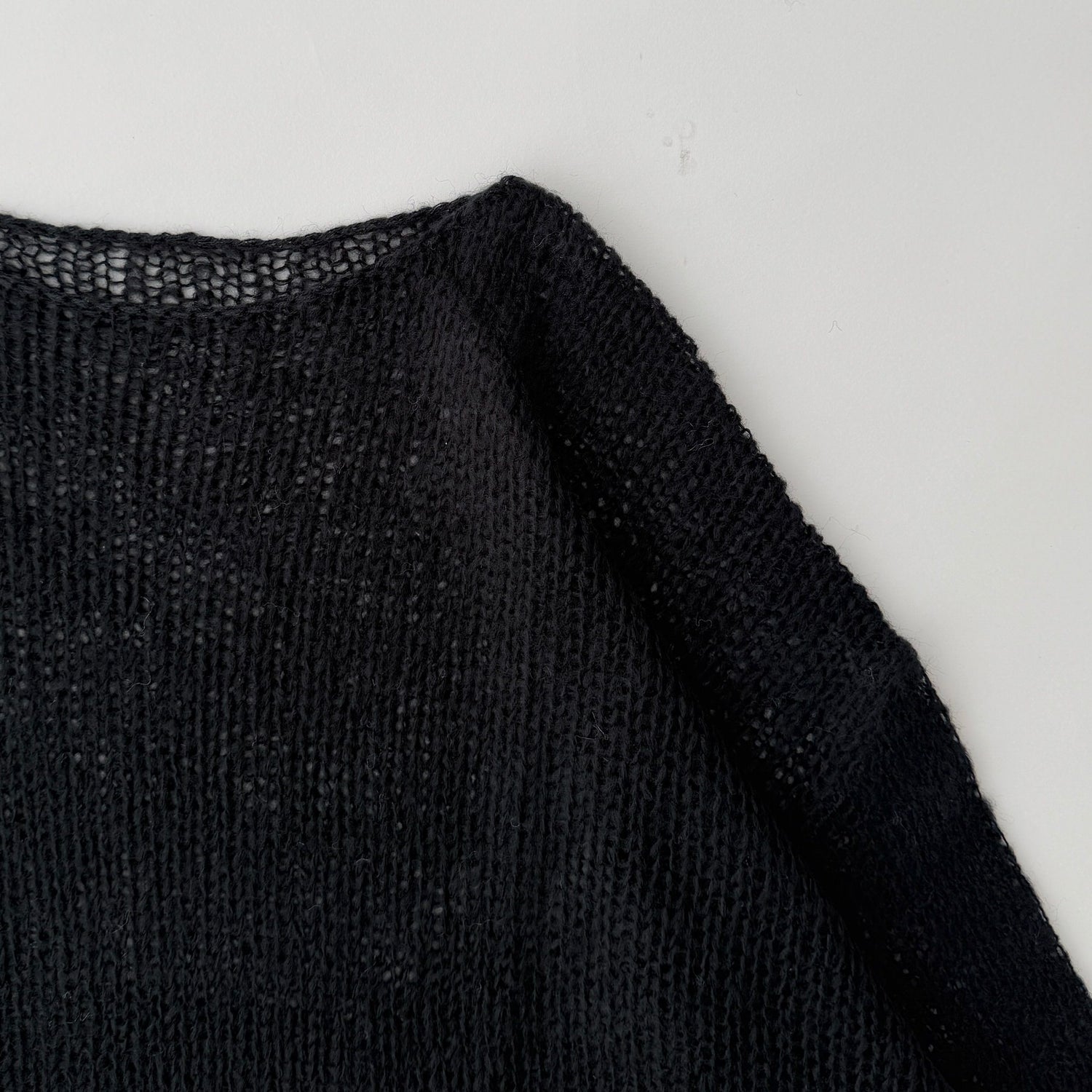 cinnamon mesh knit / black