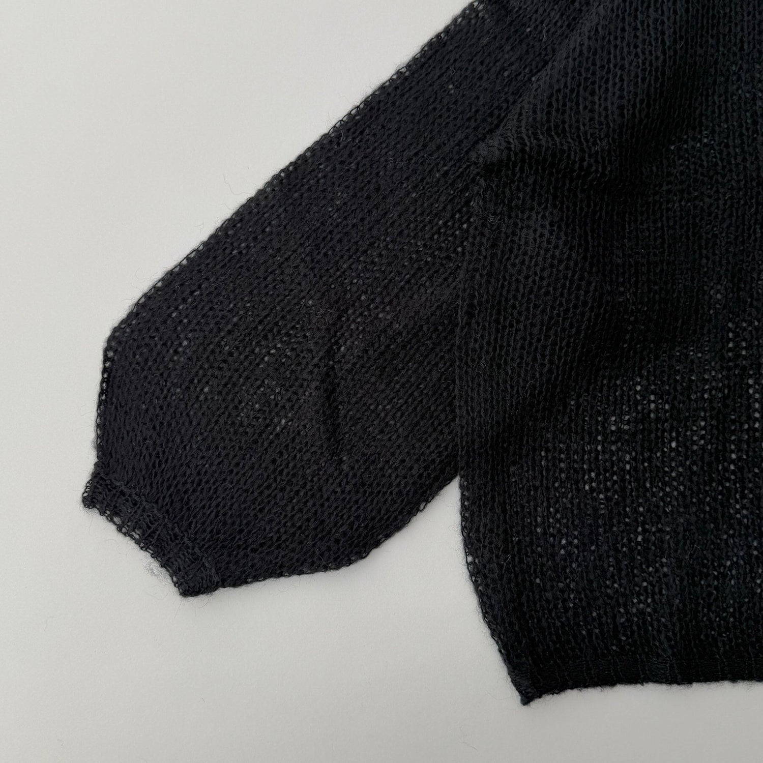 cinnamon mesh knit / black