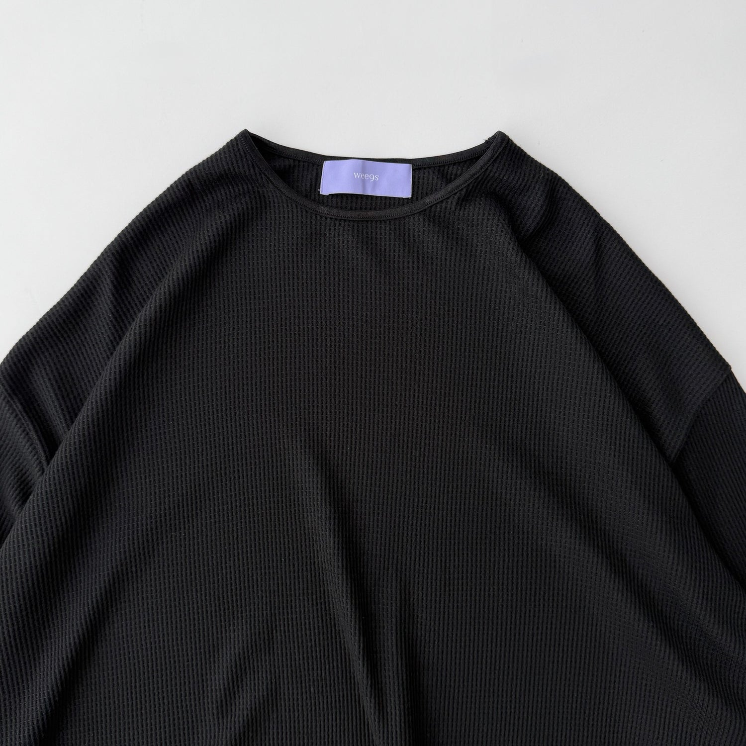 waffle sleeve long tee / black