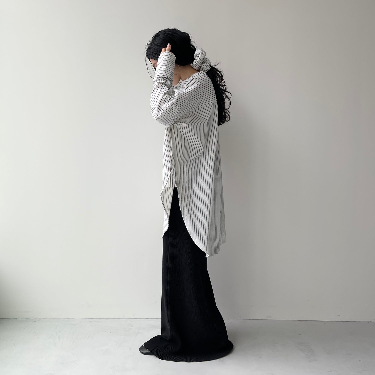 【公式サイト限定カラー】over size no collar seersucker shirt / stripe