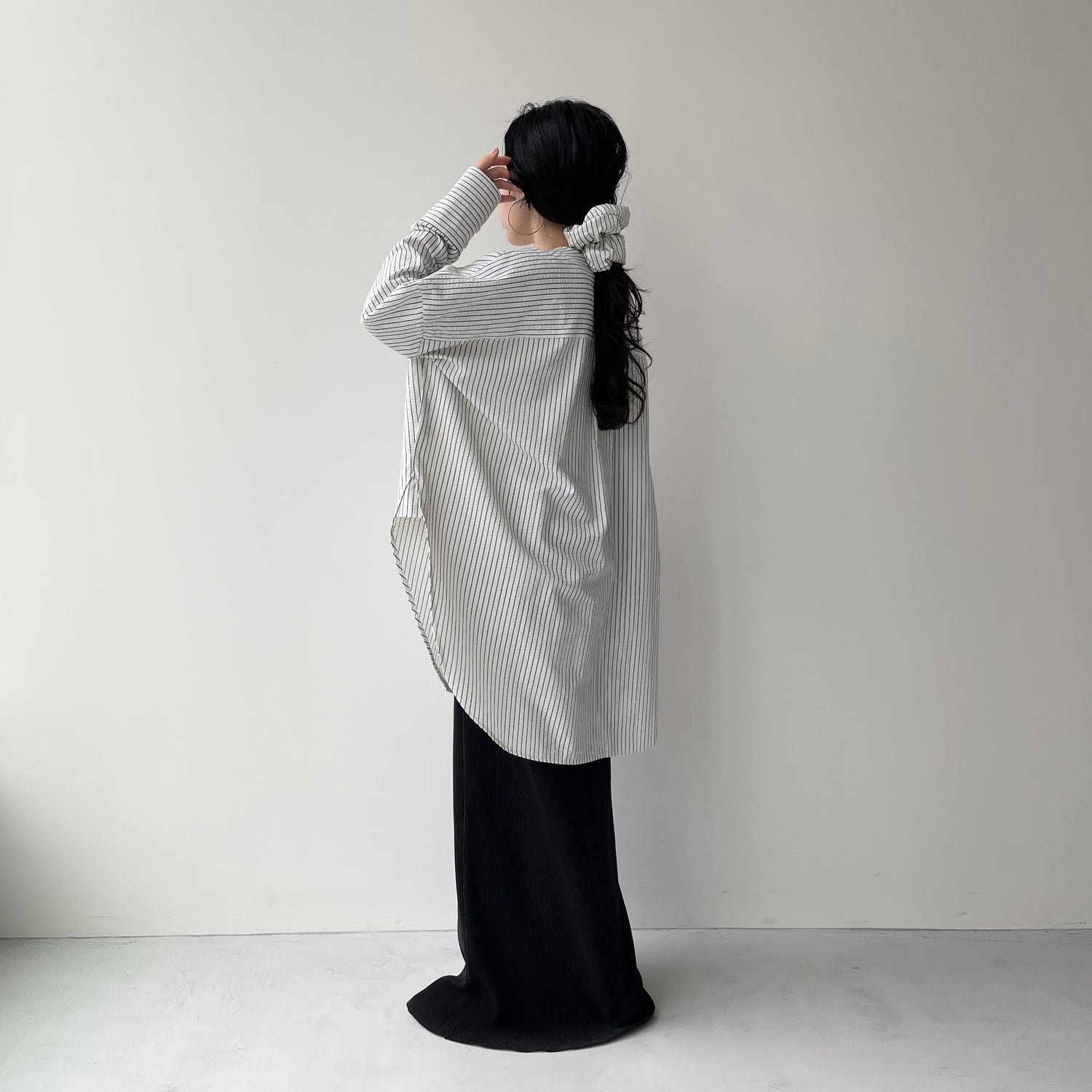 【公式サイト限定カラー】over size no collar seersucker shirt / stripe