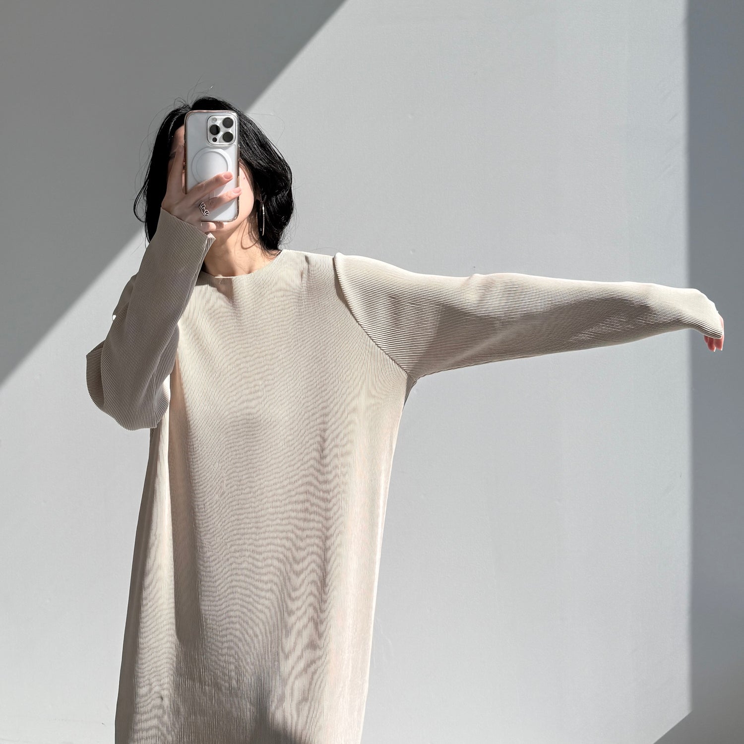 daily daily super stretch crew neck pleats one piece / ivory [FREE or LONG]クルーネック