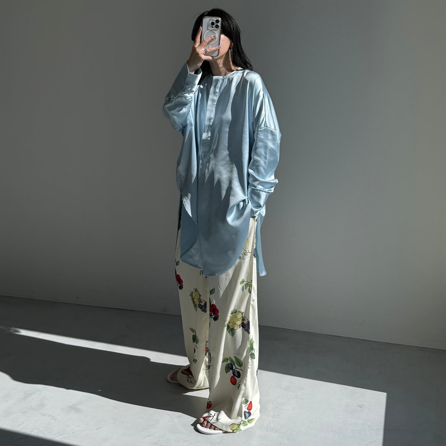 over size no collar mannish satin shirt / light blue