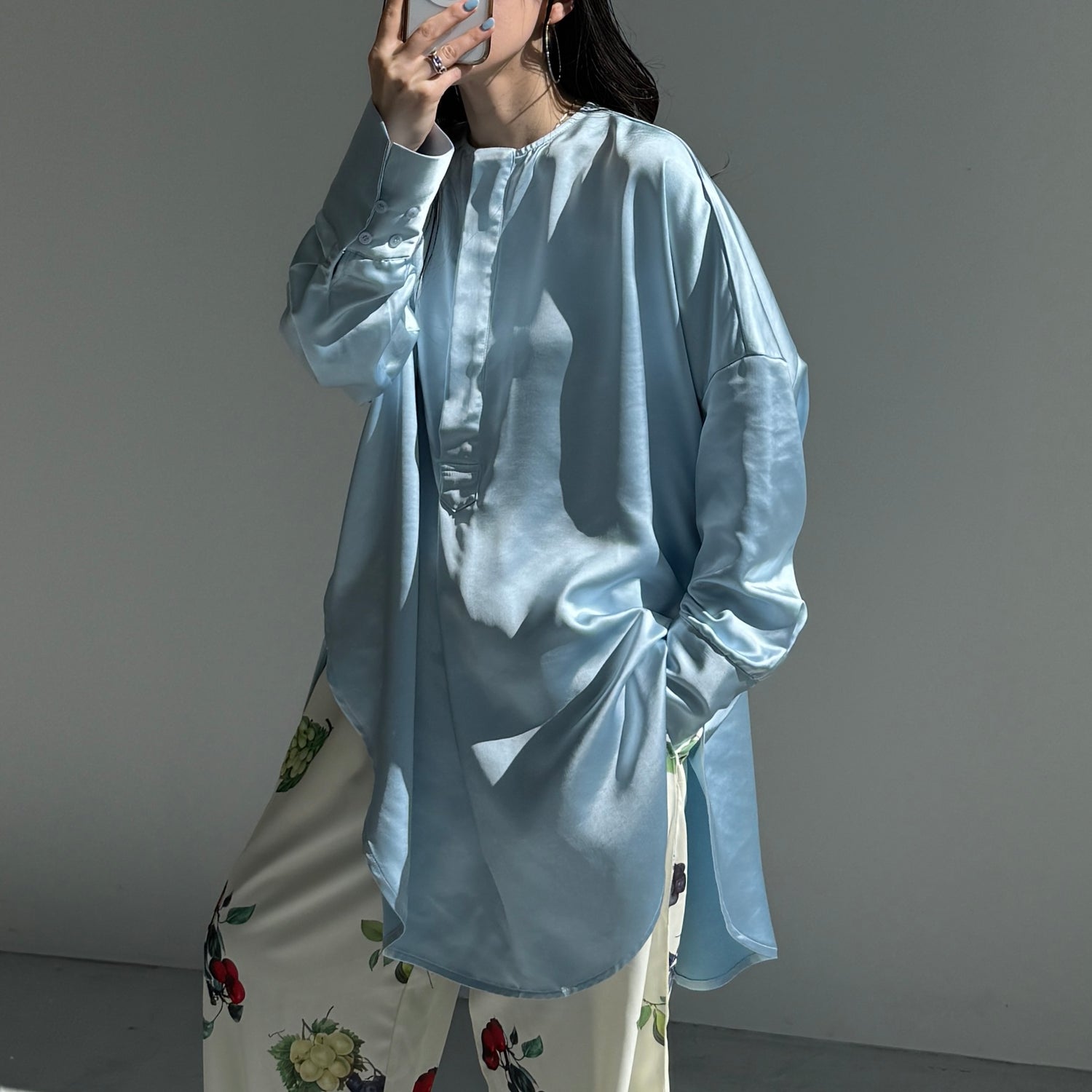 over size no collar mannish satin shirt / light blue