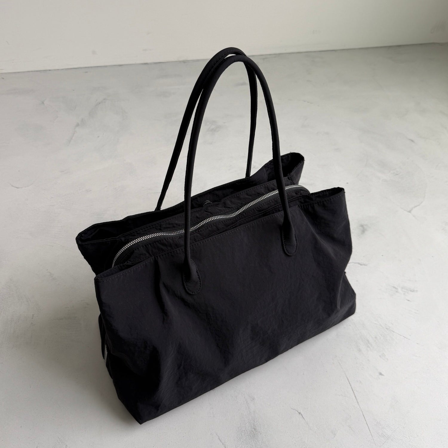 daily boston bag / black