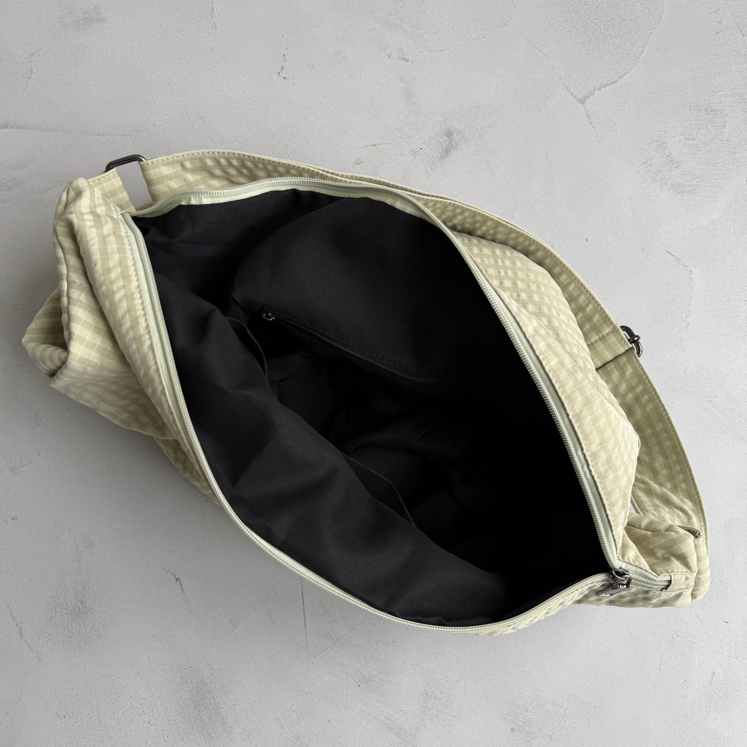 pocopoco crescent bag / 3 color