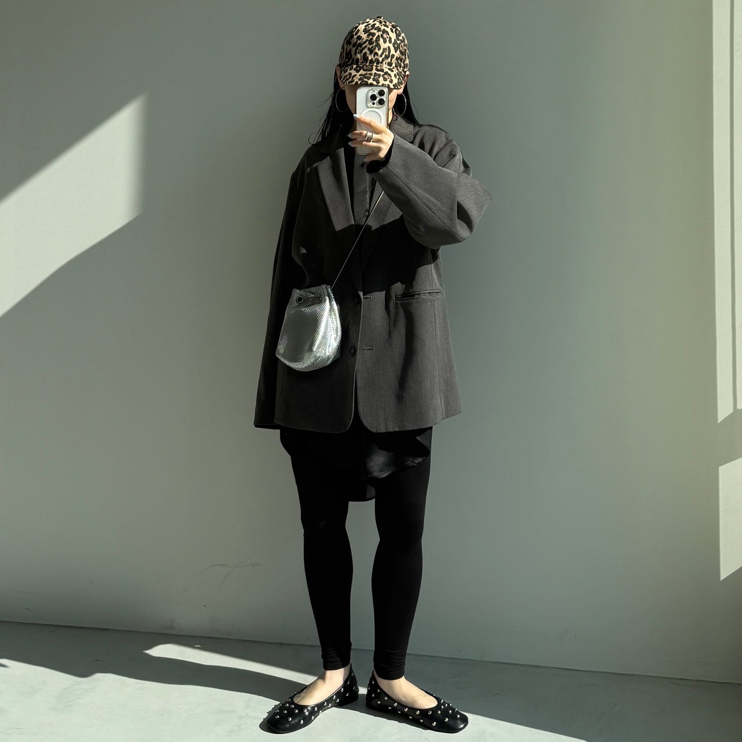 over size no collar mannish satin shirt / black