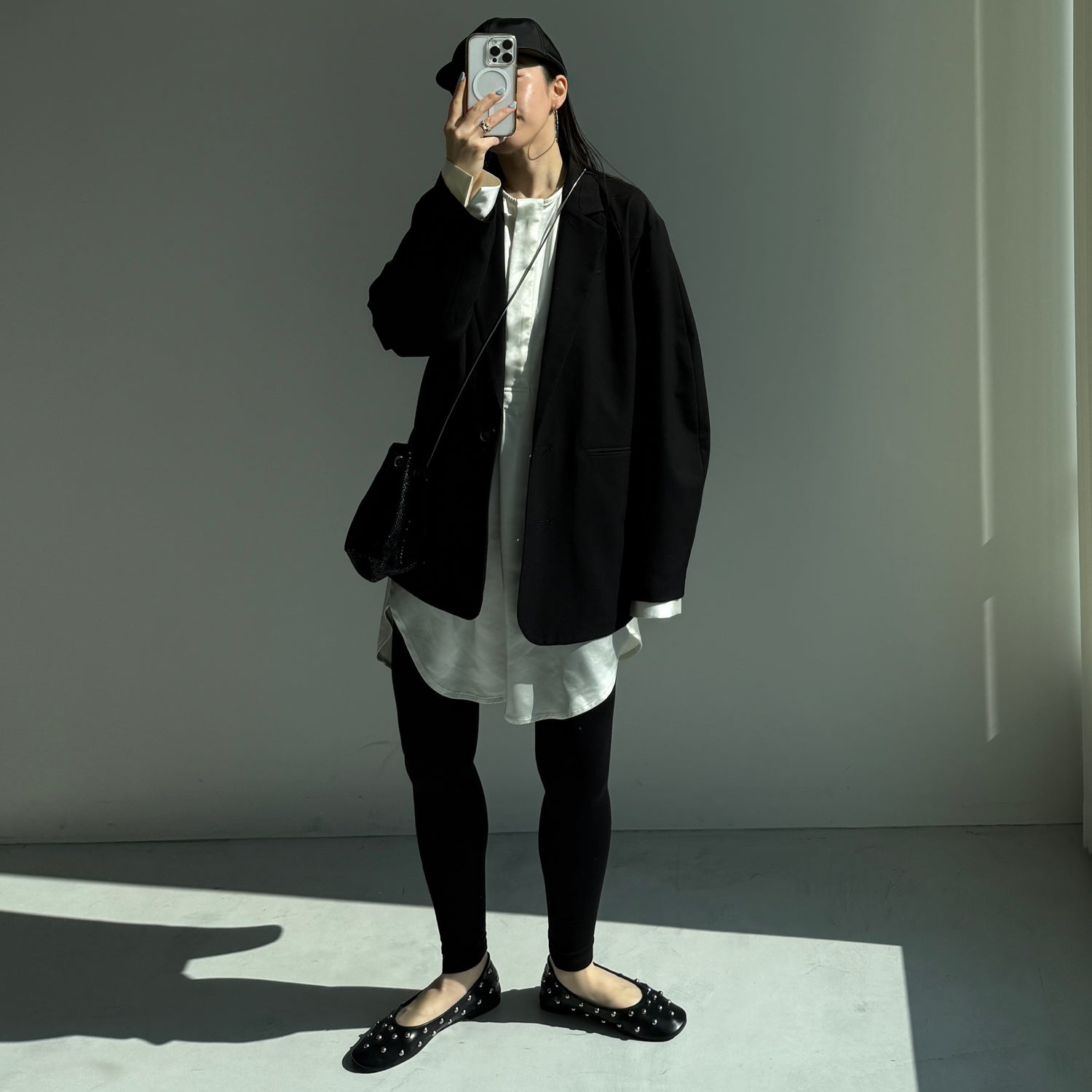 over size no collar mannish satin shirt / ivory