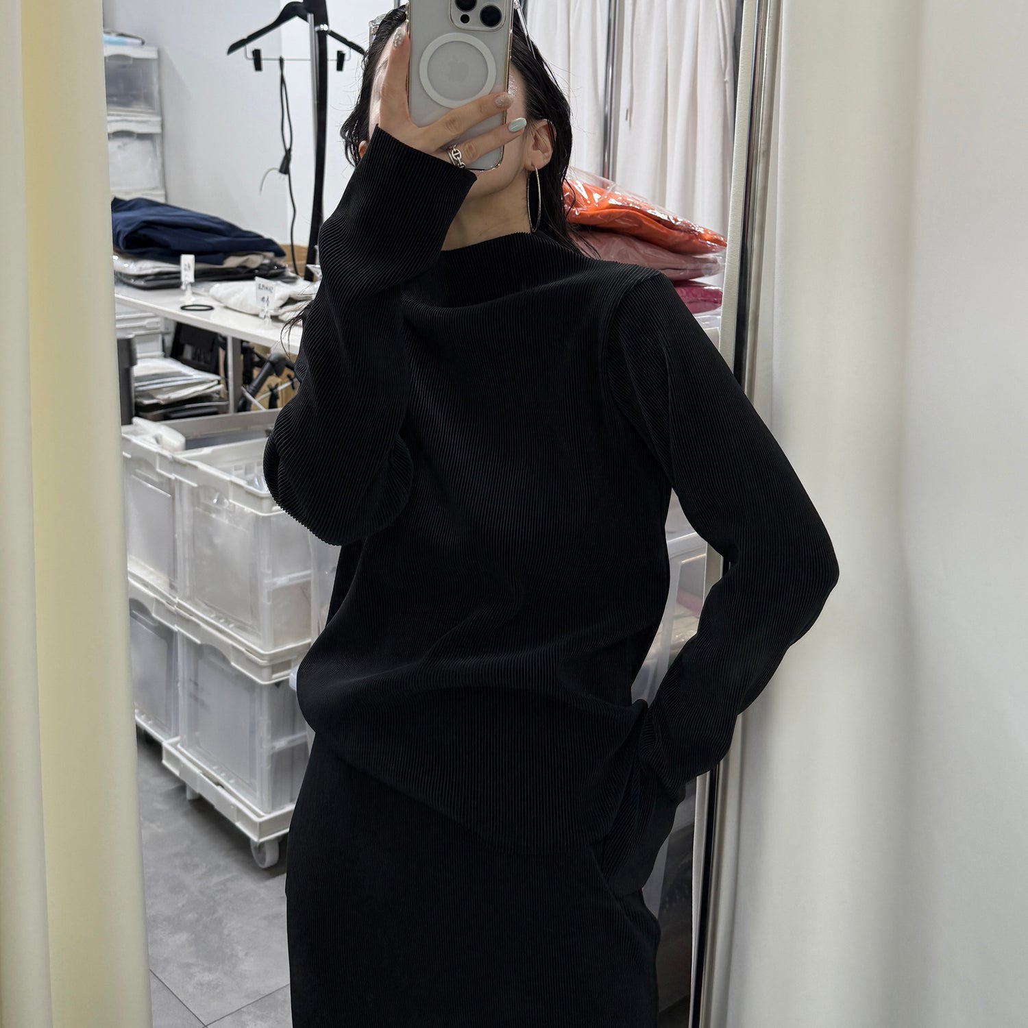 daily daily super stretch pleats tops / black [プチハイ or クルーネック]