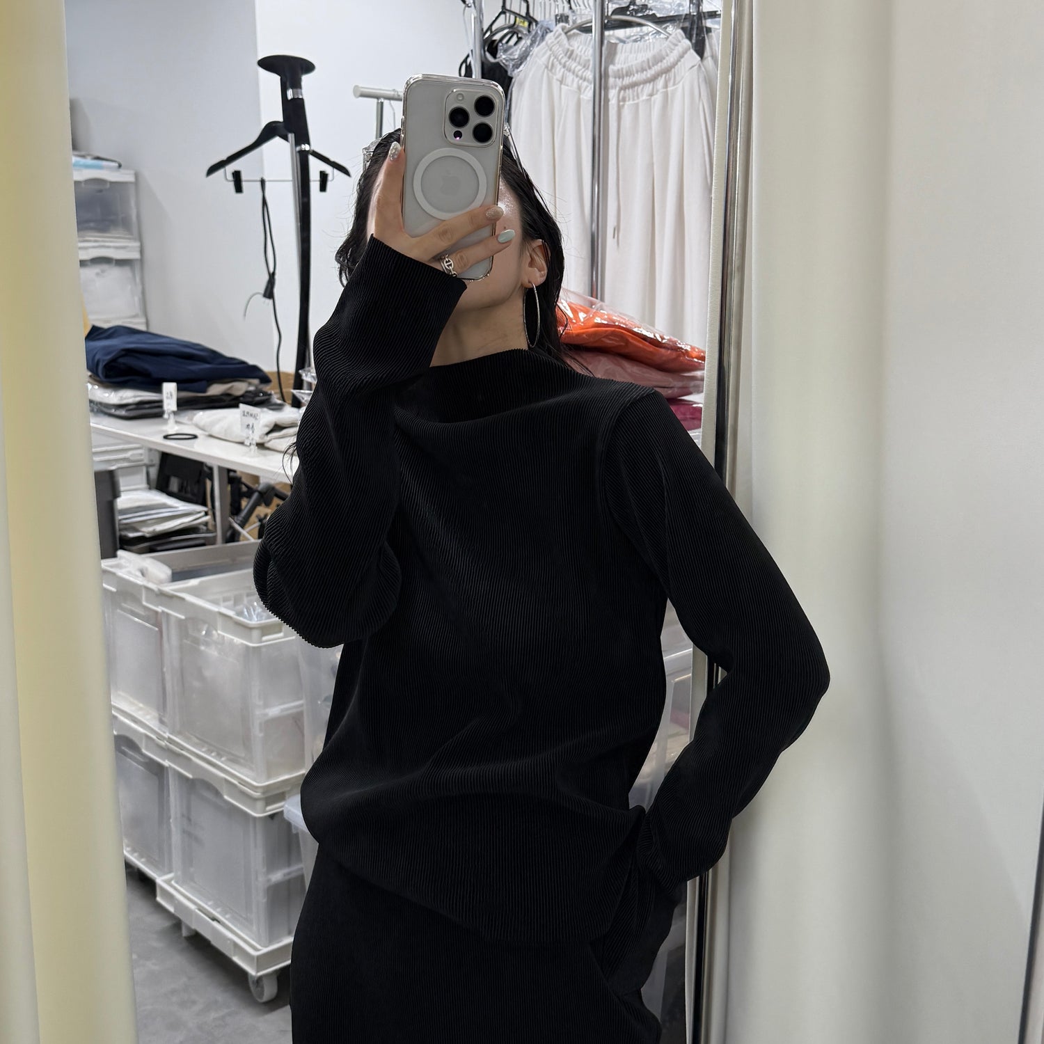 daily daily super stretch pleats tops / black [プチハイ or クルーネック]