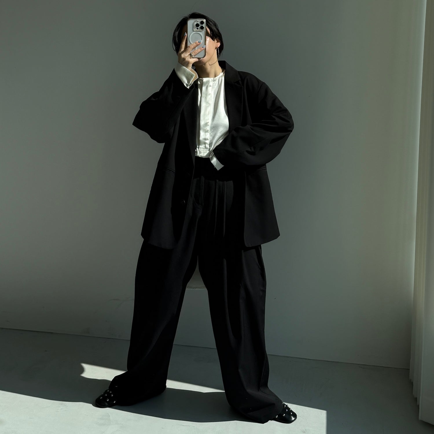 over size no collar mannish satin shirt / ivory