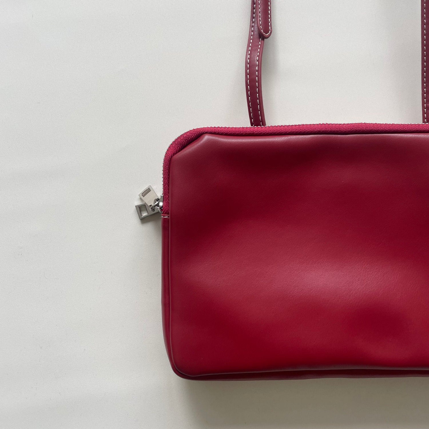 【SAMPLE】square hand bag / red