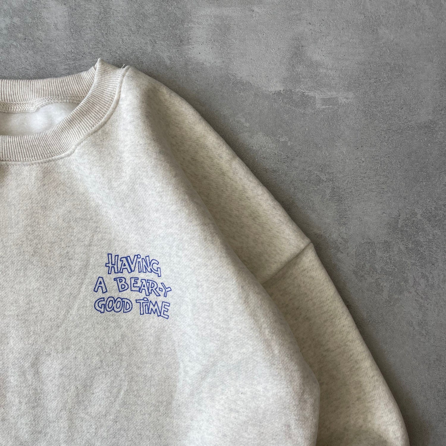 【SAMPLE】back print sweat / ivory