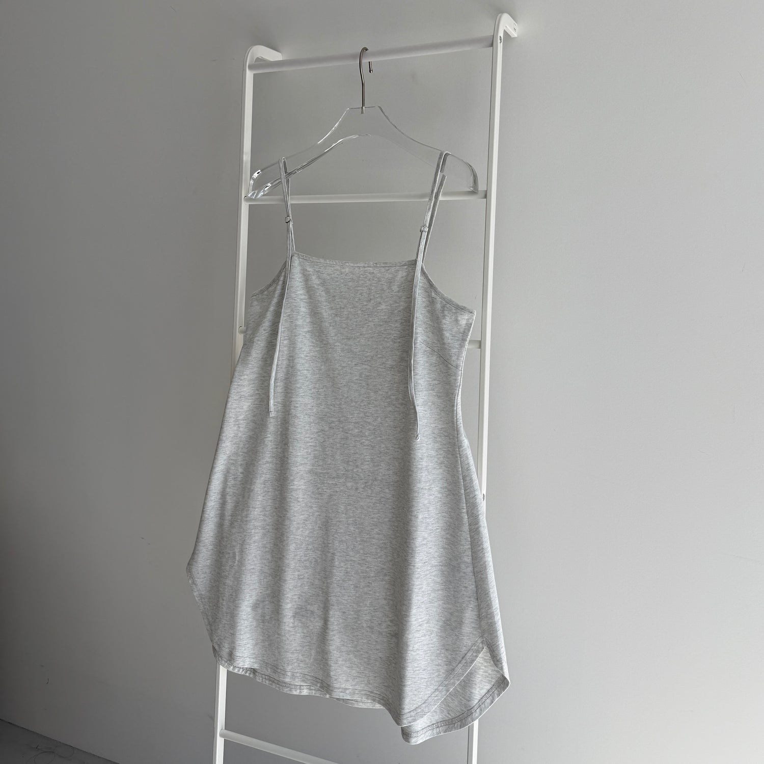 CHIRARISM camisole / gray