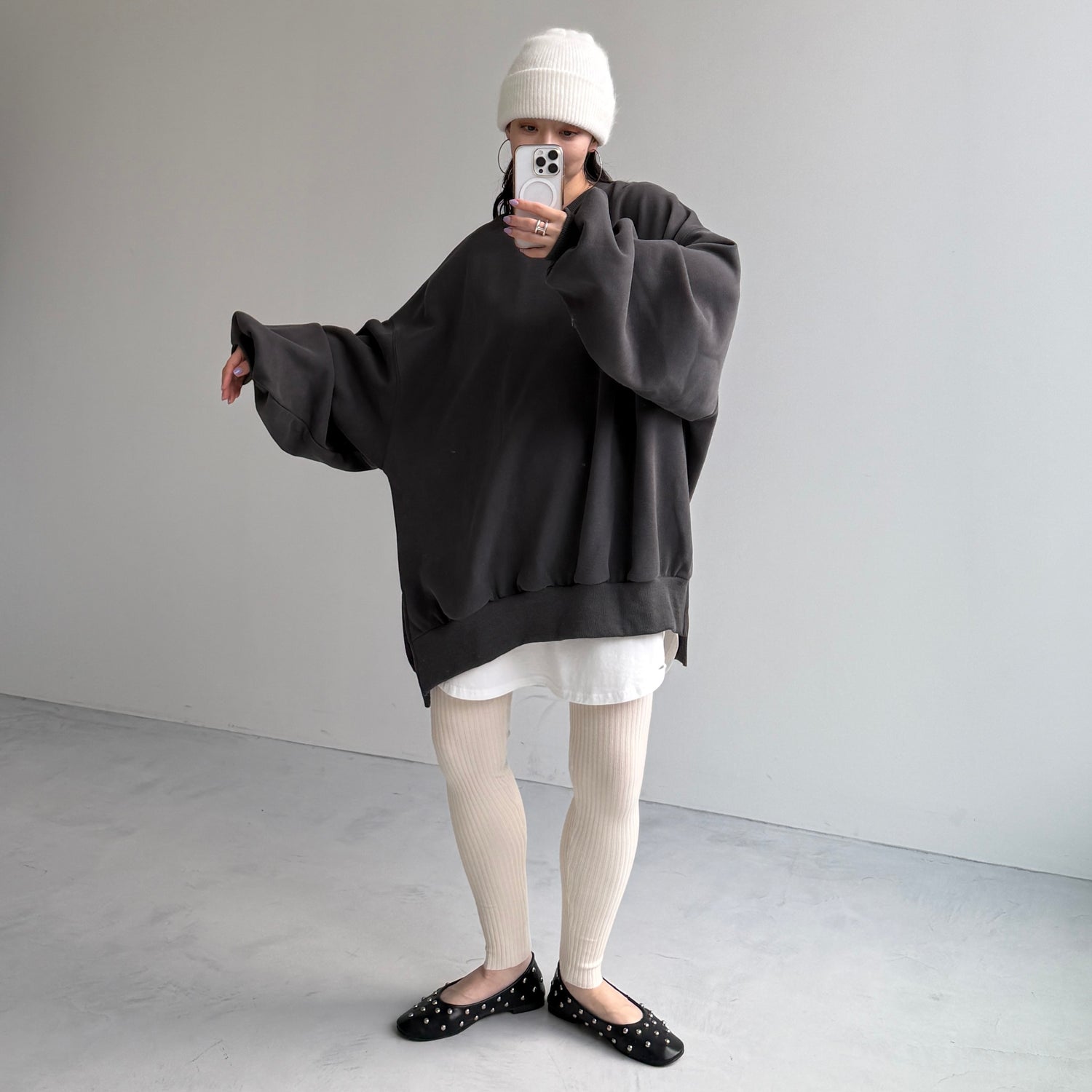 OSUMITSUKI sweat / charcoal [SHORT or FREE]