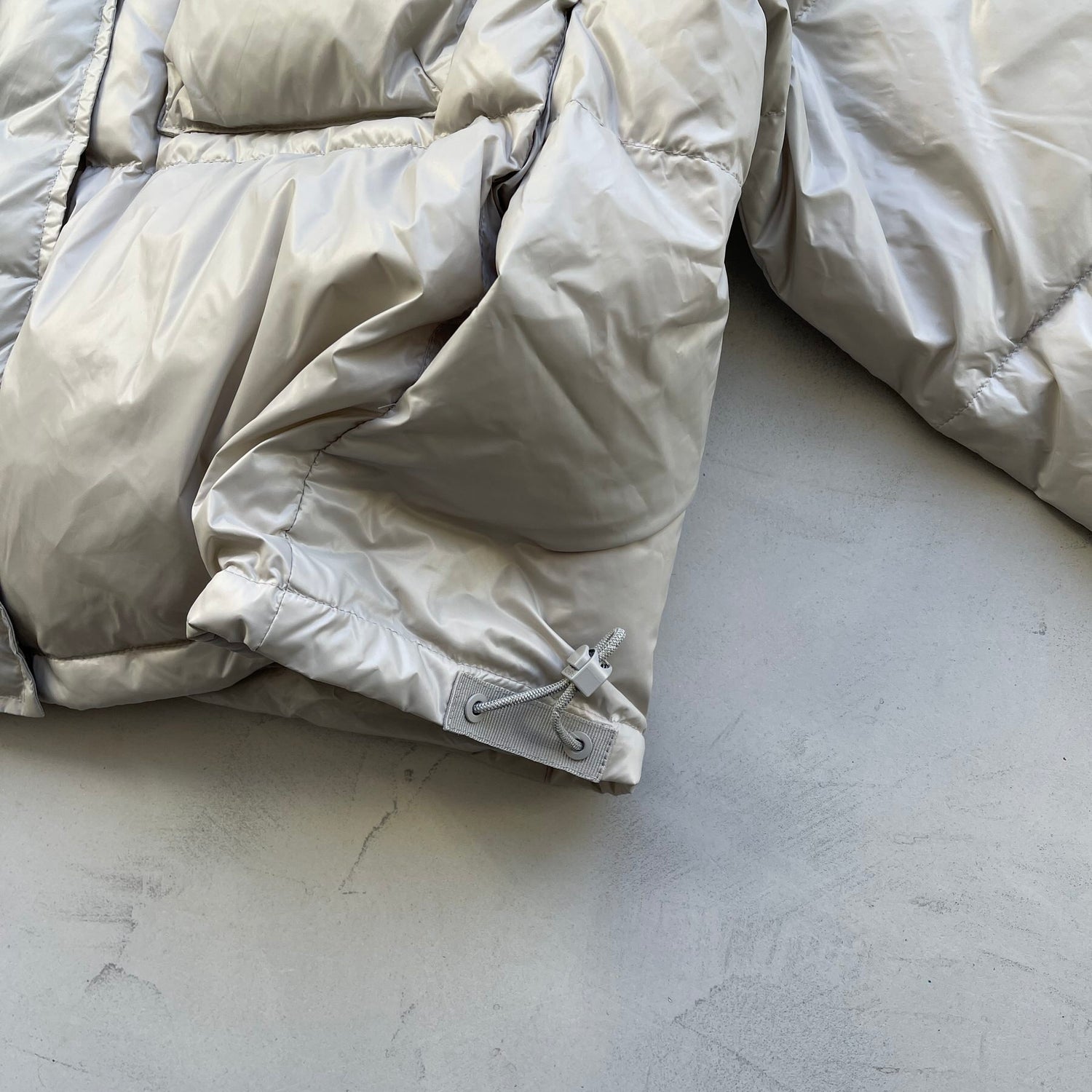 【SAMPLE】luster down jacket / gray