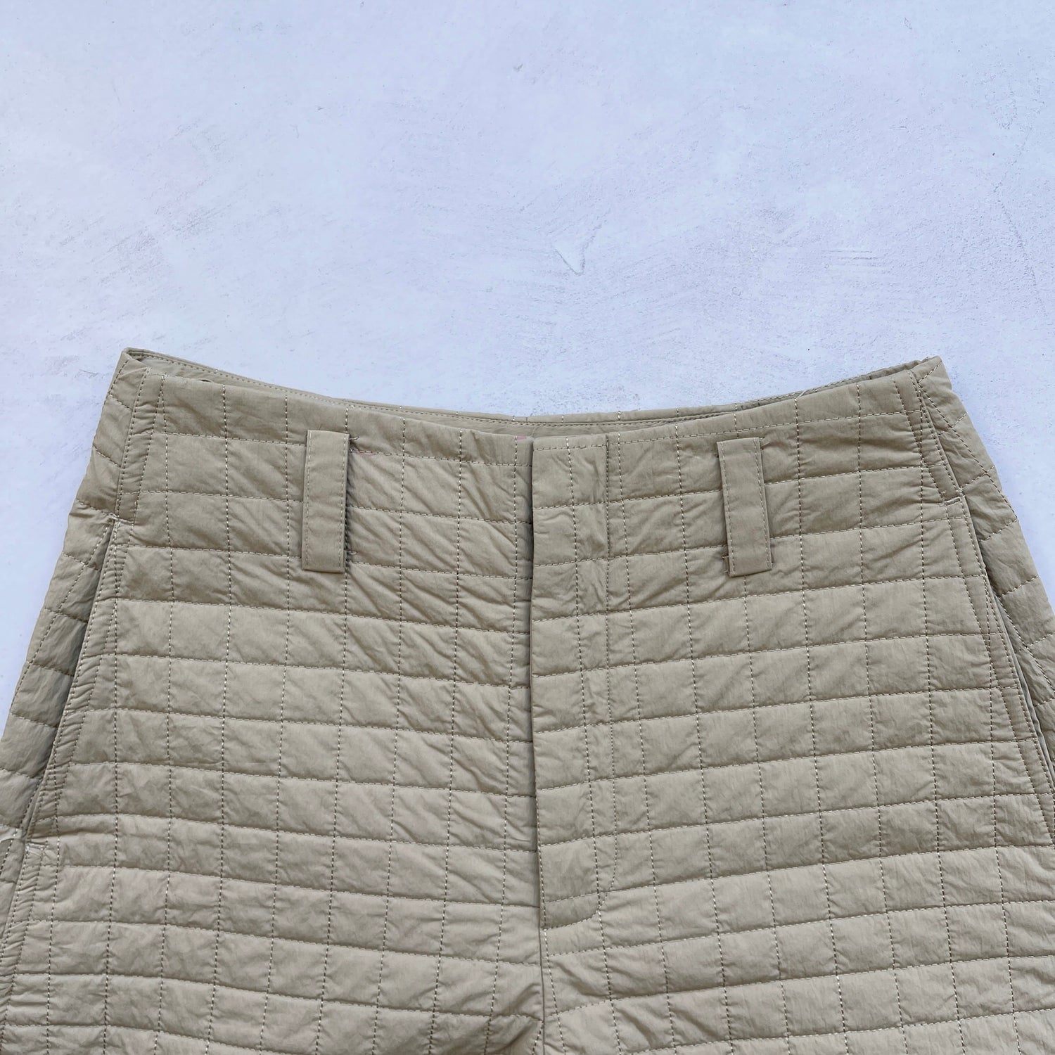 【SAMPLE】quilting curve pants / khaki