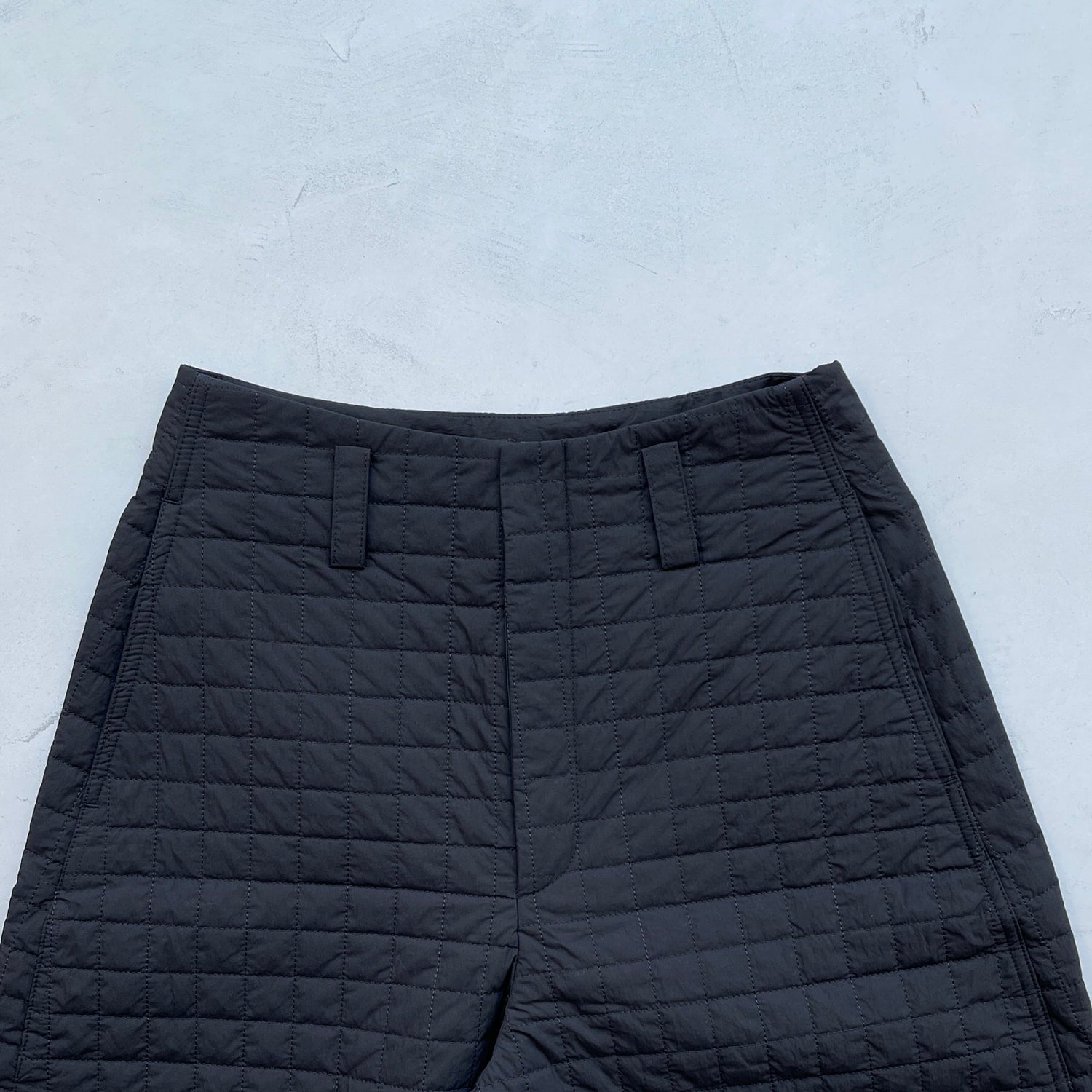 【SAMPLE】quilting curve pants / black