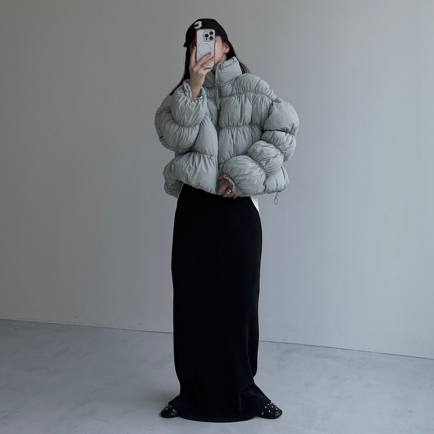 CHIGIRI PAN DOWN / gray