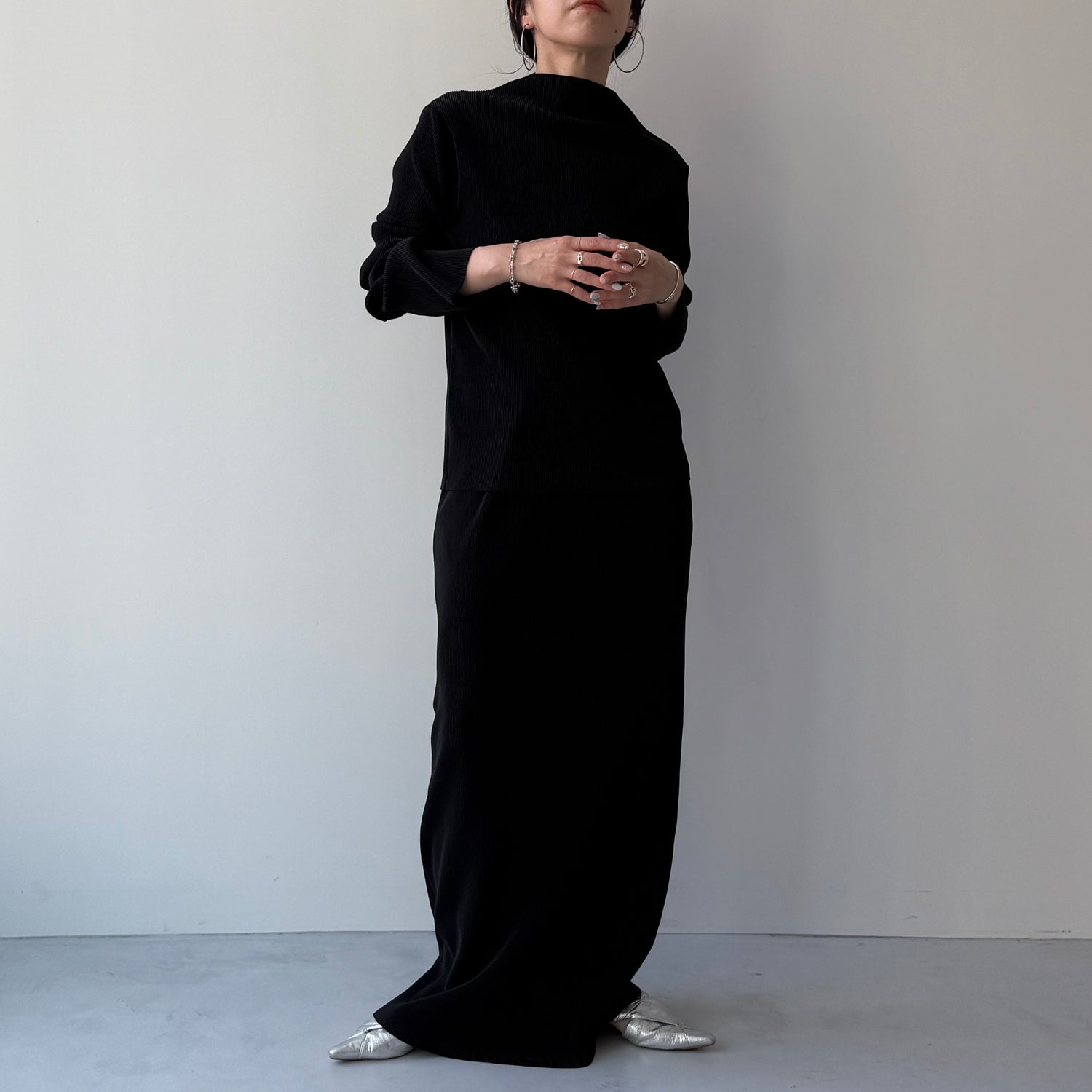 daily daily super stretch pleats tops / black [プチハイ or クルーネック]