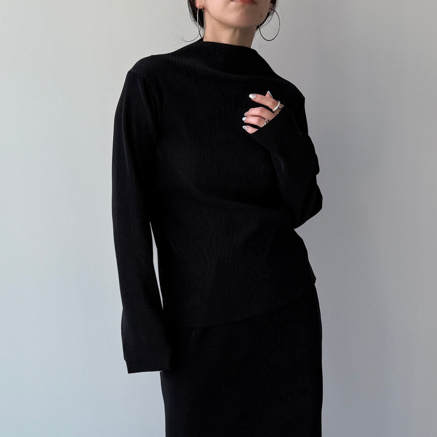 daily daily super stretch pleats tops / black [プチハイ or クルーネック]