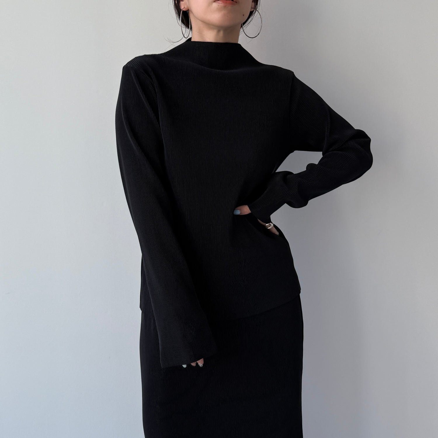 daily daily super stretch pleats tops / black [プチハイ or クルーネック]
