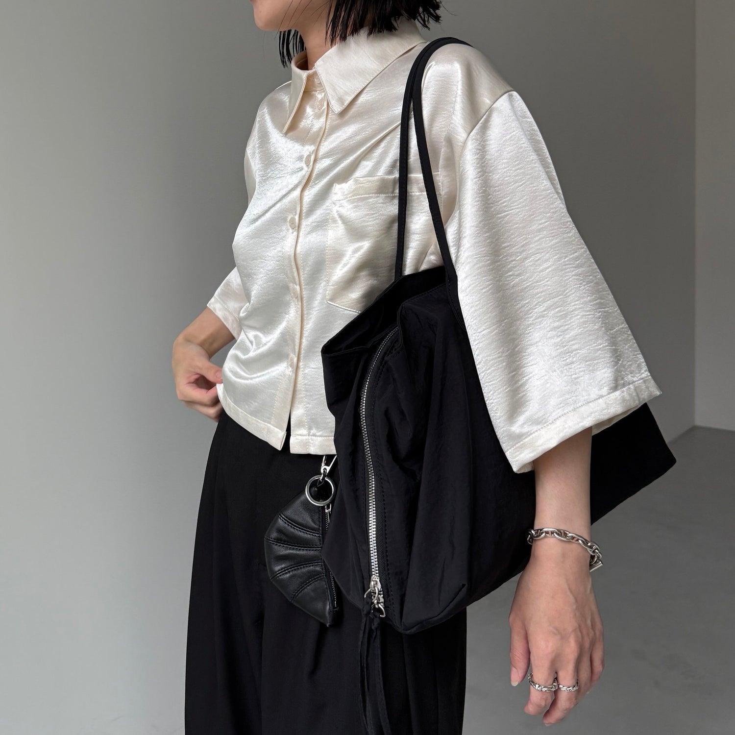 daily boston bag / black