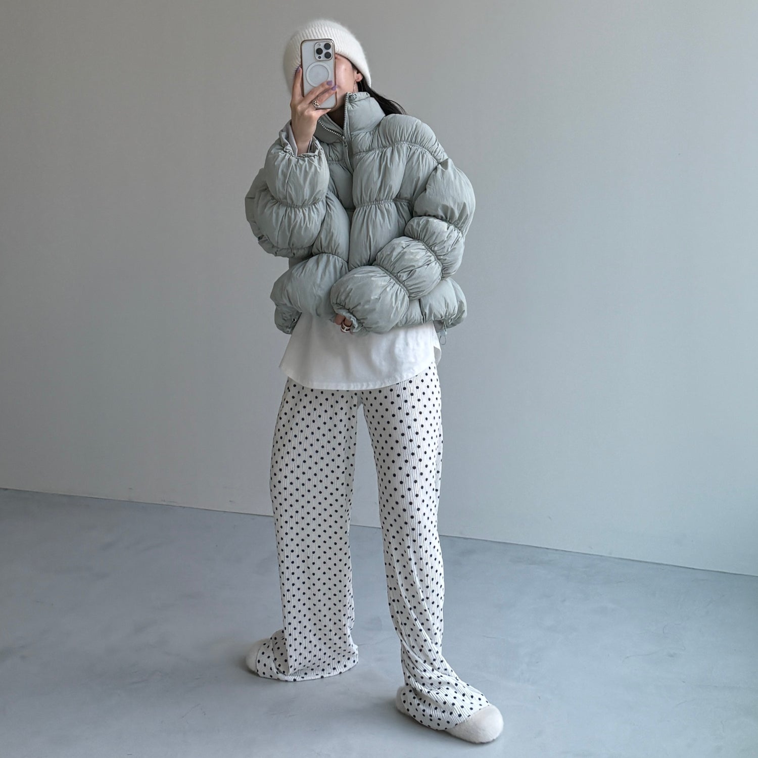 CHIGIRI PAN DOWN / gray