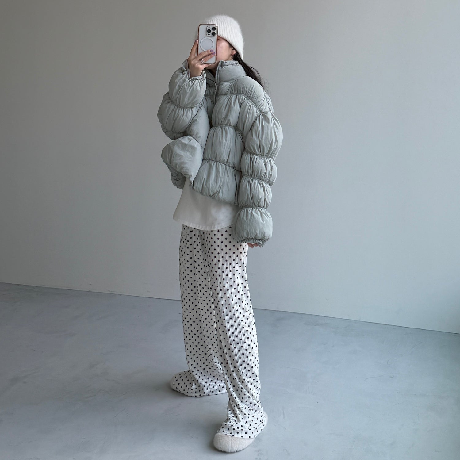 CHIGIRI PAN DOWN / gray